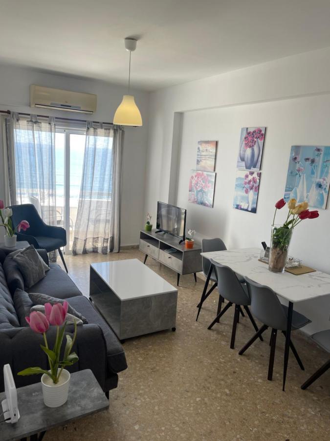 Alex Beach Apartment 51 Larnaca Eksteriør billede