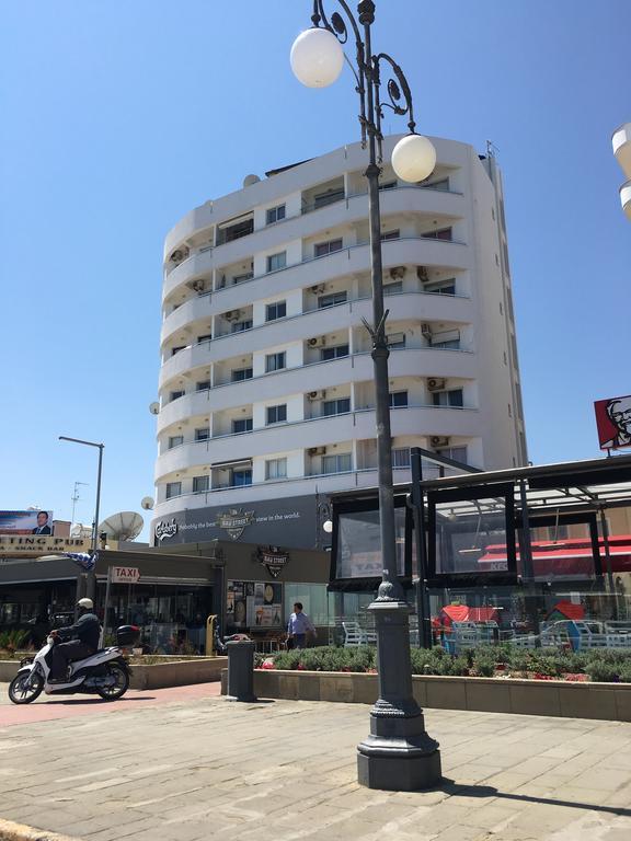 Alex Beach Apartment 51 Larnaca Eksteriør billede