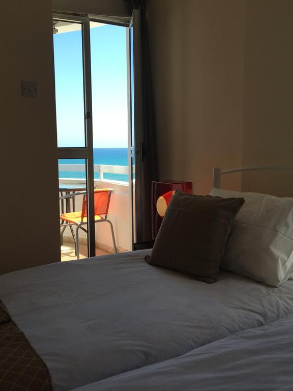 Alex Beach Apartment 51 Larnaca Eksteriør billede
