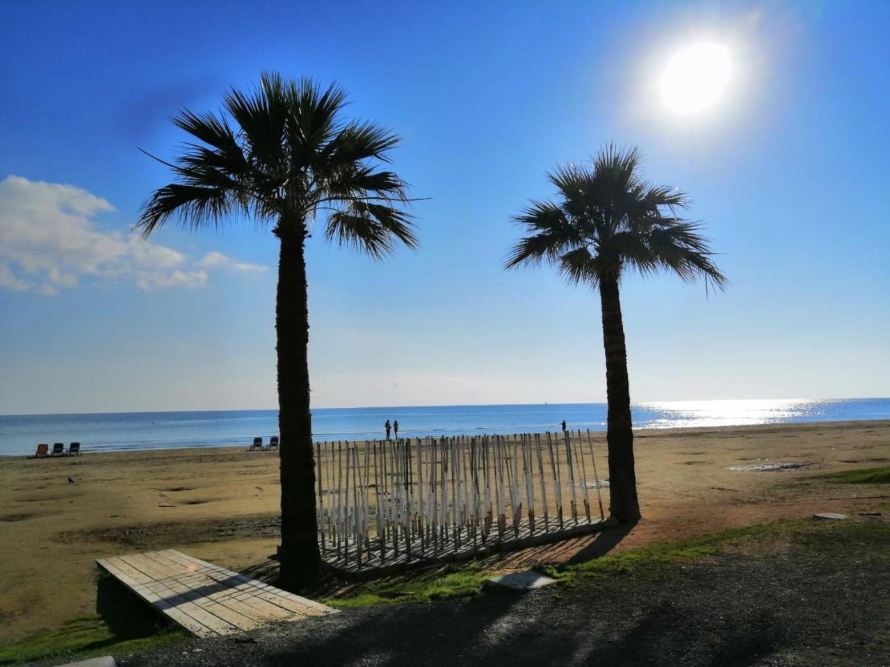 Alex Beach Apartment 51 Larnaca Eksteriør billede