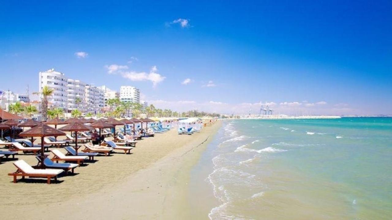 Alex Beach Apartment 51 Larnaca Eksteriør billede